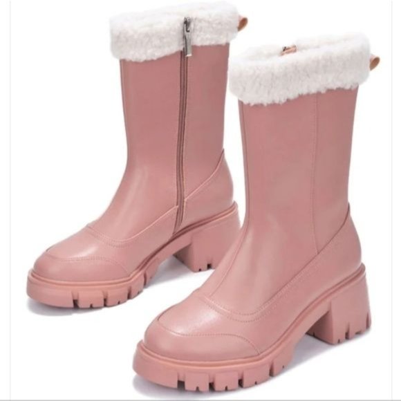 Women's Sherpa Faux Fur Ankle Boot Blush Color - Picture 2 of 4